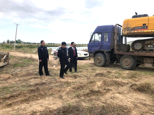 4月19日，合阳县人民检察院第二检察部联合合阳县森林公安、环食药侦查大队，共同开展巡查活动。