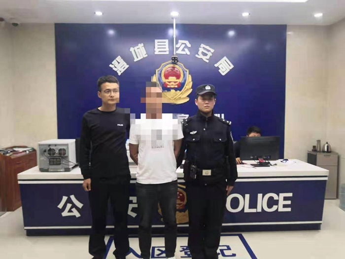 澄城县公安局长宁派出所抓获一名外省逃犯。