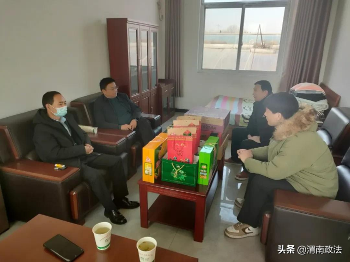 渭南中院党组副书记、副院长王玉琦深入白水帮扶包联村检查督导工作(组图)