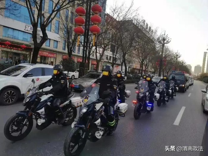渭南公安贴心守“虎” 平安年(组图)