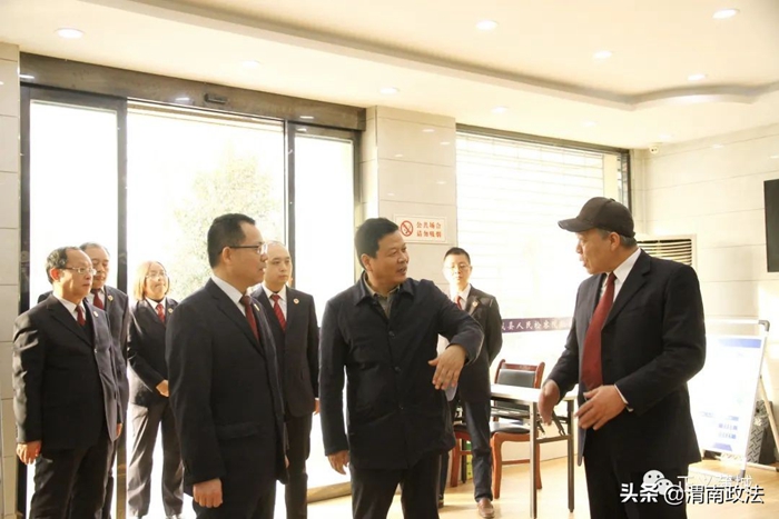 2月22日，蒲城县委常委、政法委书记任武志到蒲城县人民检察院调研指导检察工作。