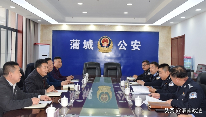 省公安厅环食药总队副总队长郭景通一行来渭督导检查专项工作(组图)