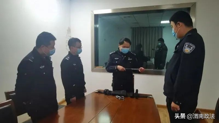 厉兵秣马练精兵 渭南公安全警武器警械专项训练进行中!(图)