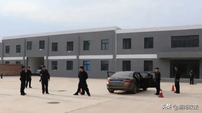 厉兵秣马练精兵 渭南公安全警武器警械专项训练进行中!(图)