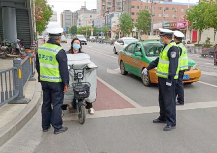 2022年4月19日 渭南政法一线微报(组图)