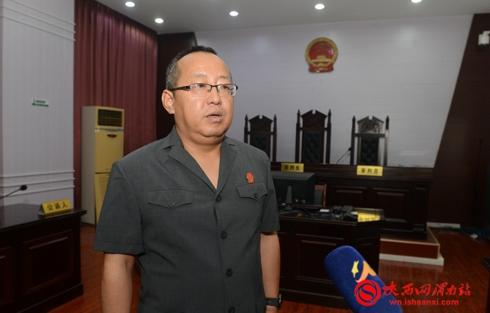 渭南中院“法院开放日”迎来“小法官”(组图)