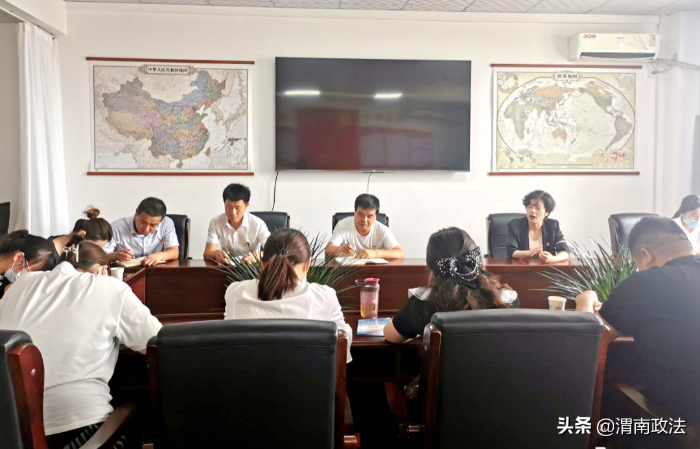 走出去学经验 进一线促提升——渭南市司法局年轻干部走进市公证处参观学习（图）