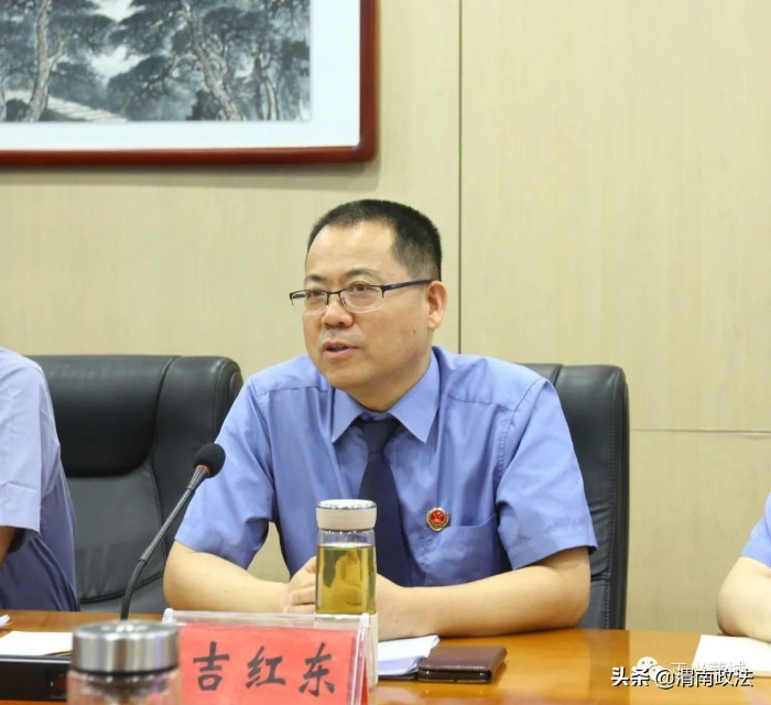 渭南市检察院党组书记、检察长殷军深入蒲城县检察院调研指导工作(图)