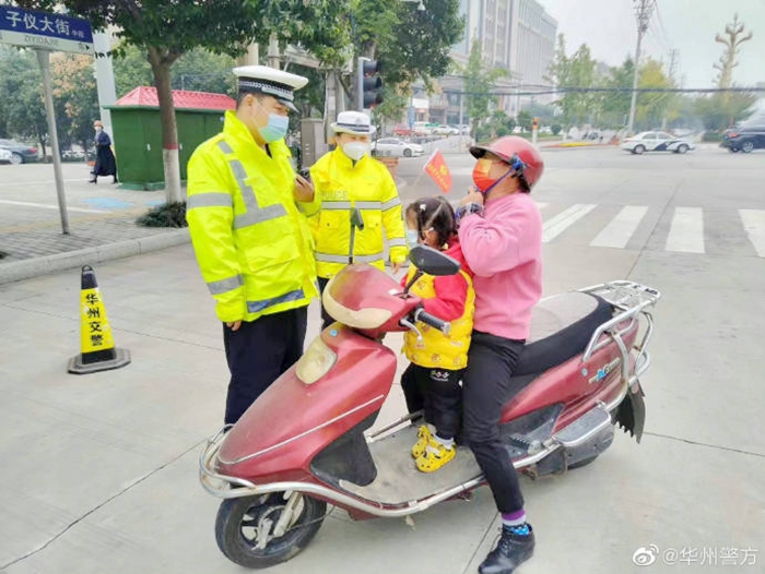 华州公安交警持续开展重点交通违法乱象整治行动。