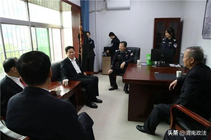 富平县公检法形成合力 “一站式”集约办案。
