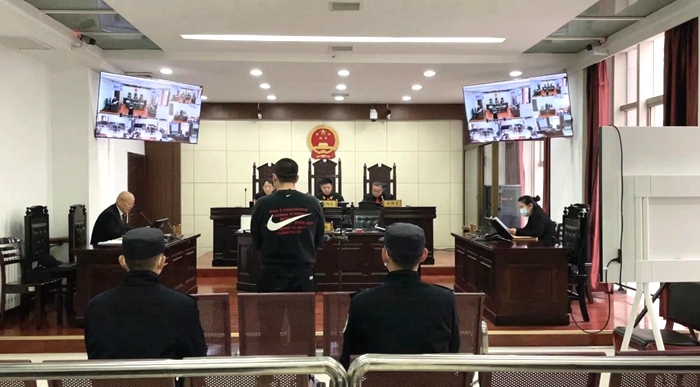 3月22日，蒲城法院刑事審判庭公開開庭審理了范某涉嫌詐騙罪一案。
