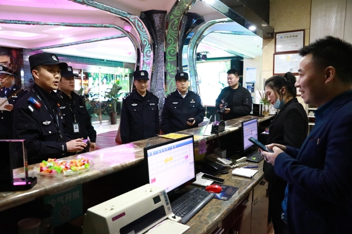 富平公安扎實開展春季社會治安清查整治專項行動。
