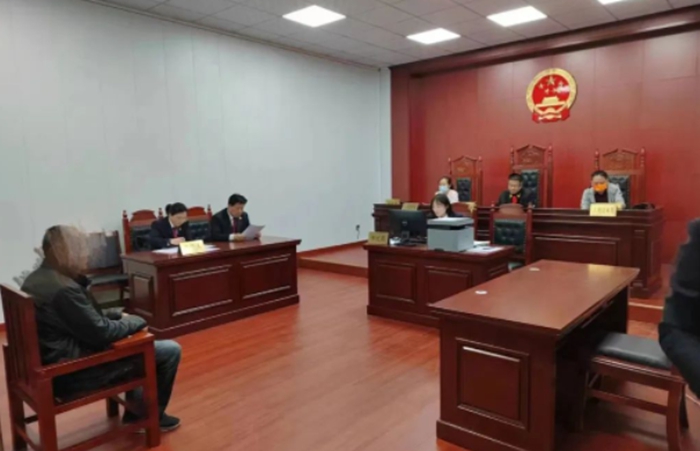 富平法院“一站式”公开开庭审理六起危险驾驶罪案件。 富平法院“一站式”公开开庭审理六起危险驾驶罪案件。