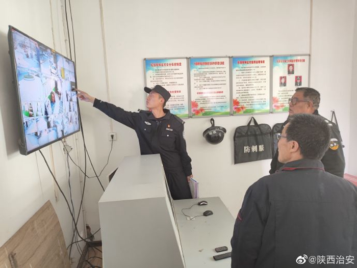 合阳公安黑池派出所组织开展节前安全检查。