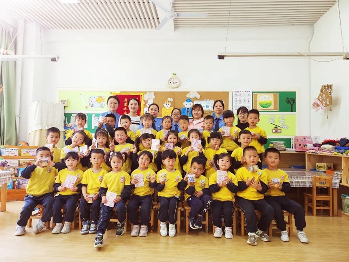 渭南市检察院开焊法治进校园活动。 渭南市检察院开焊法治进校园活动。