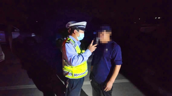 韓城公安交警查處一起二次酒駕違法行為。