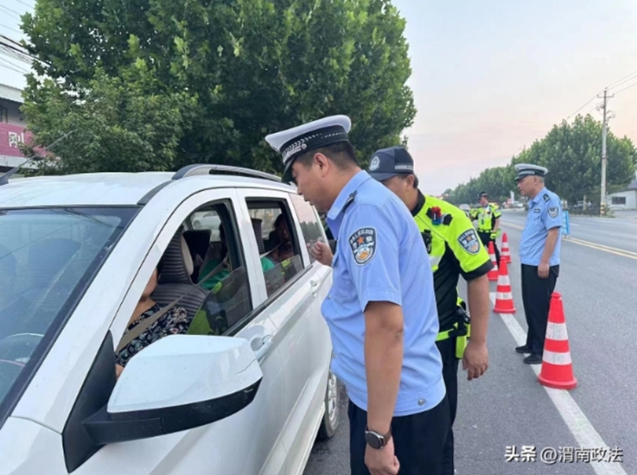 大荔公安交警持續開展黎明行動，全力守護道路安全暢通。