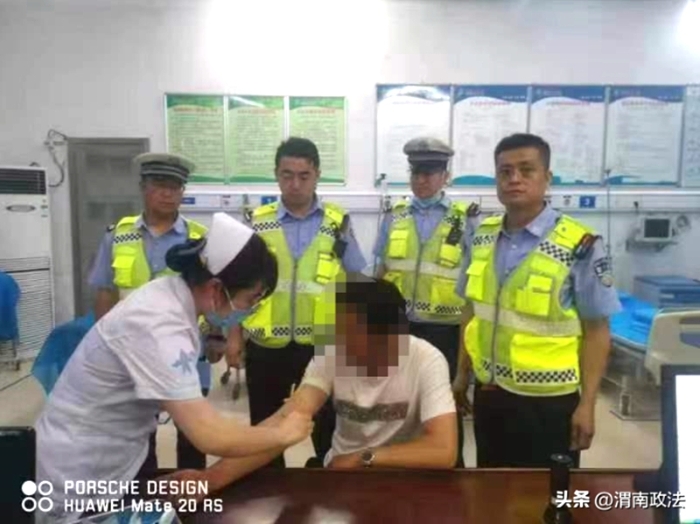 韓城公安交警查處一起醉駕違法行為。