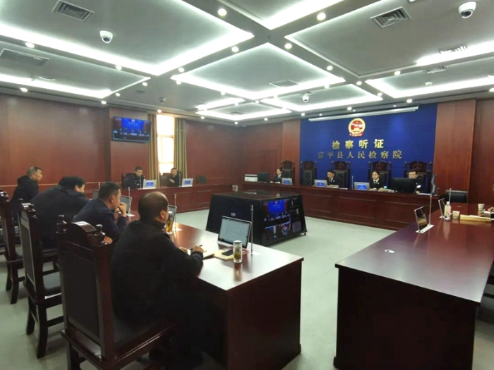 富平县人民检察院对十七起拟不起诉案件召开公开听证会。