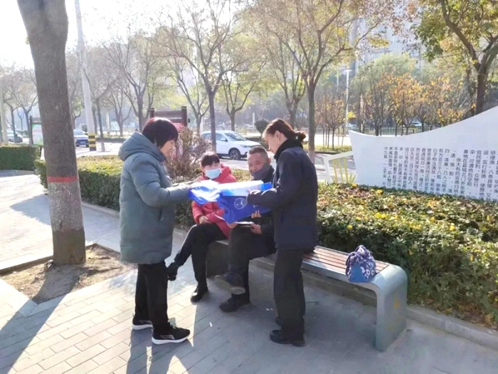 合阳县人民检察院开展防范非法集资宣传活动。