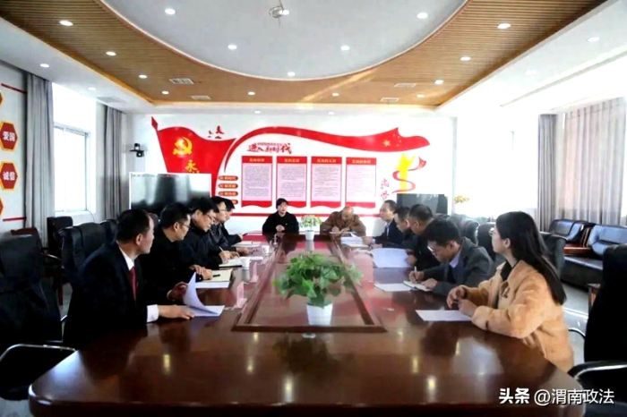 渭南中院院长贺世辉深入白水县四河村调研乡村振兴工作。