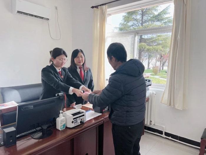 富平法院庄里法庭化解一起承揽合同纠纷。