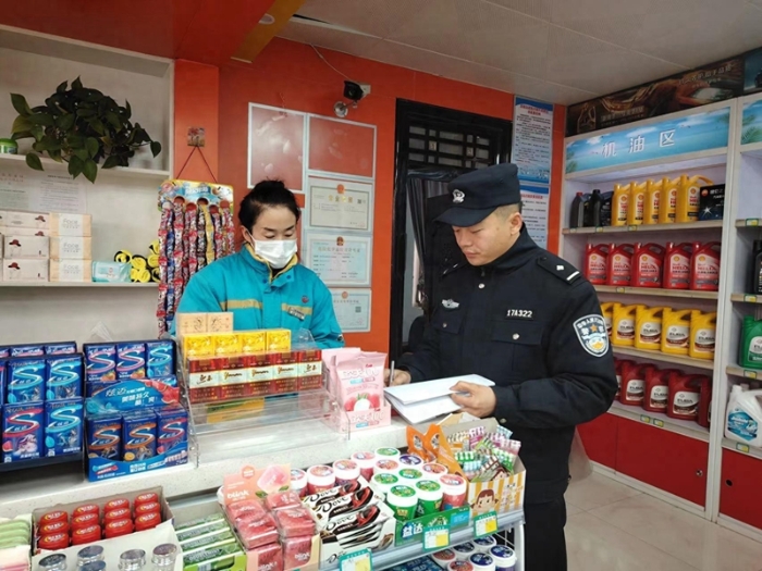 澄城公安交道派出所积极开展节前安全检查。