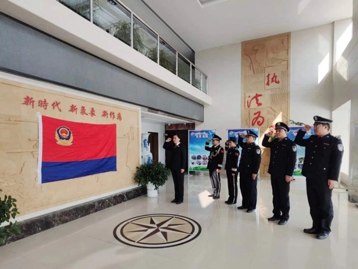 华阴市人民检察院开展庆祝中国人民警察节活动。