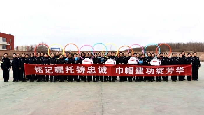 合阳公安开展庆祝“三八”国际劳动妇女节活动。