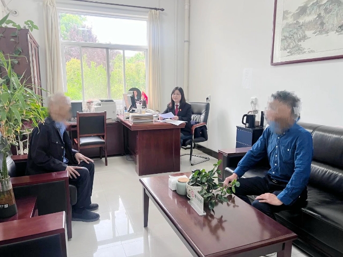富平县人民法院庄里人民法庭适用小额诉讼程序高效办结一起涉柿饼加工买卖合同纠纷案件。