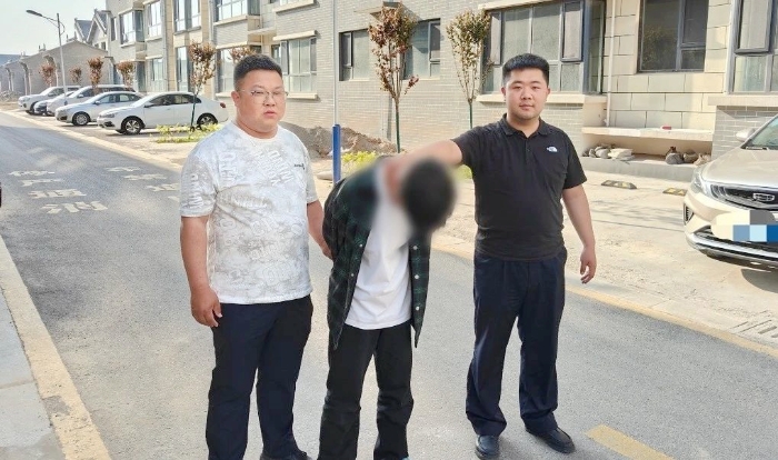 合阳县公安局金水派出所成功破获一起车内财物被盗案。