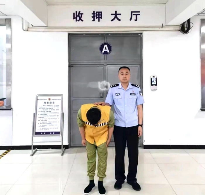 澄城公安刑侦大队破获一起非法持有枪支案。