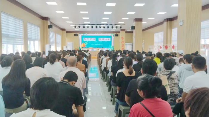 富平检察走进校园开展法治宣传。