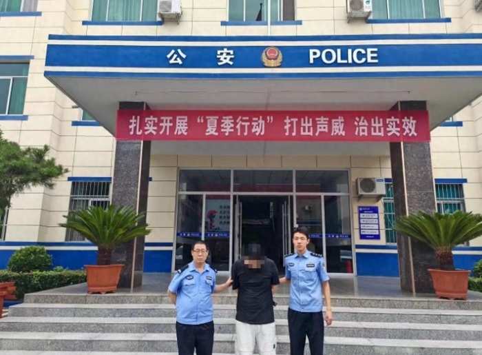 蒲城警方抓获涉嫌廉租房诈骗犯罪嫌疑人。