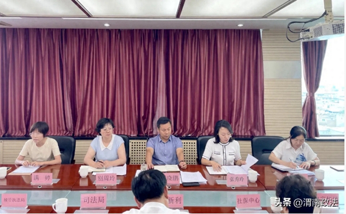 3 渭南市政府副秘书长范晓鹏赴富平县督导调研行政复议和行政应诉工作。