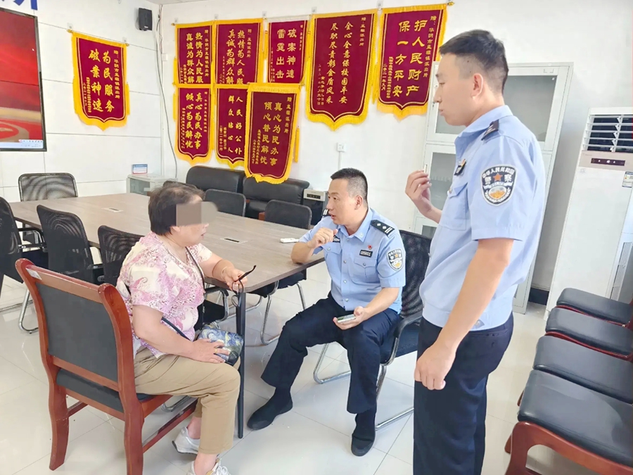 华阴公安及时劝阻一起“百万保障”诈骗，成功止损1万余元。.webp
