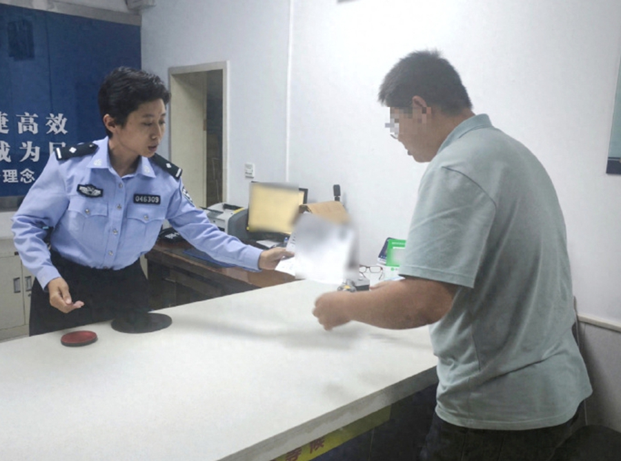 临渭公安急事急办助力考生顺利参考。