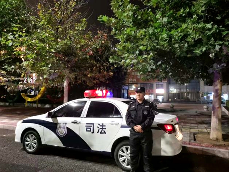 合阳县司法局持续开展“平安夜巡”活动。