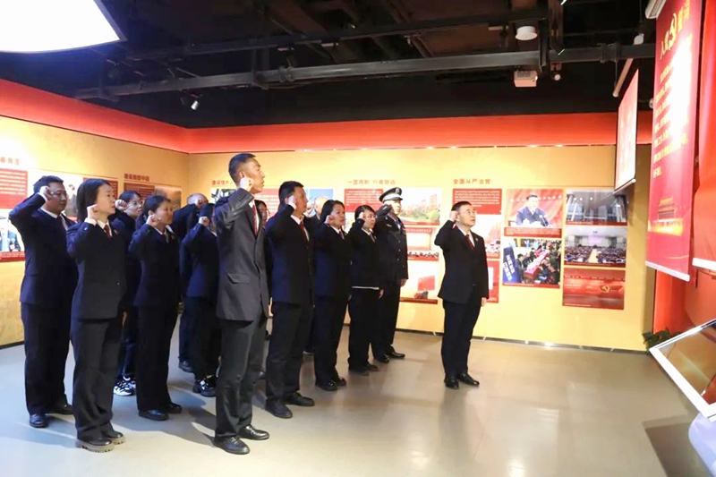 渭南市人民检察院组织开展主题党日活动。