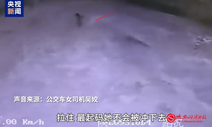 6bc14862b4444ad090ab4a29b2b3f186_tplv-tt-origin-web_gif