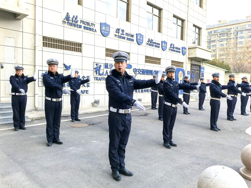 大荔公安全面掀起“春训”练兵热潮。