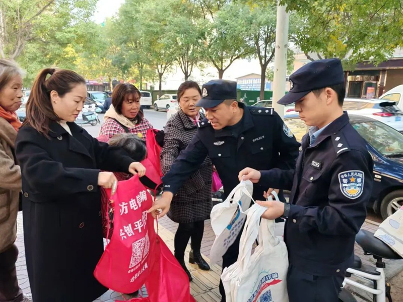 合阳公安部署开展打击防范电信网络新型违法犯罪“三建三做一查”活动。