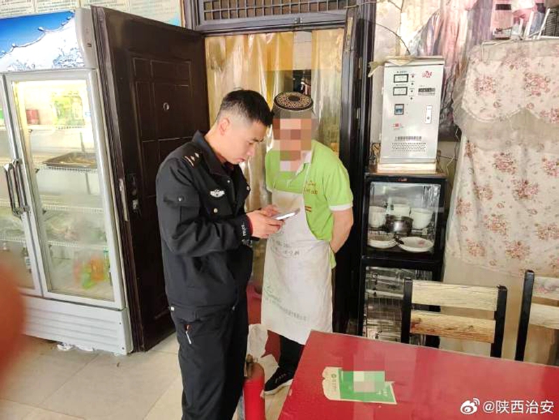 渭南富平张桥所组织警力深入辖区开展消防安全专项检查。