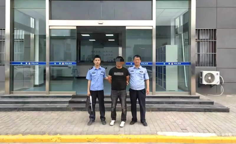 临渭公安抓获一名盗窃嫌疑人。