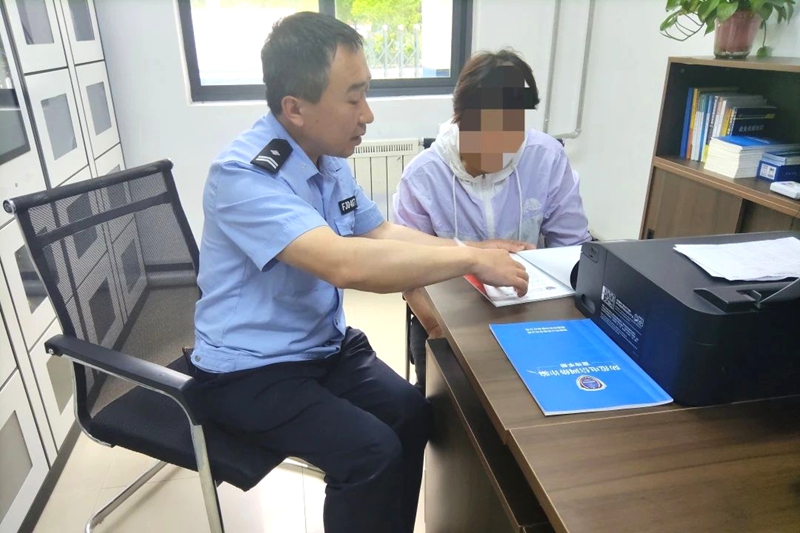 华州公安成功拦截王某支付宝、银行卡内90万元，避免被害人遭受损失。