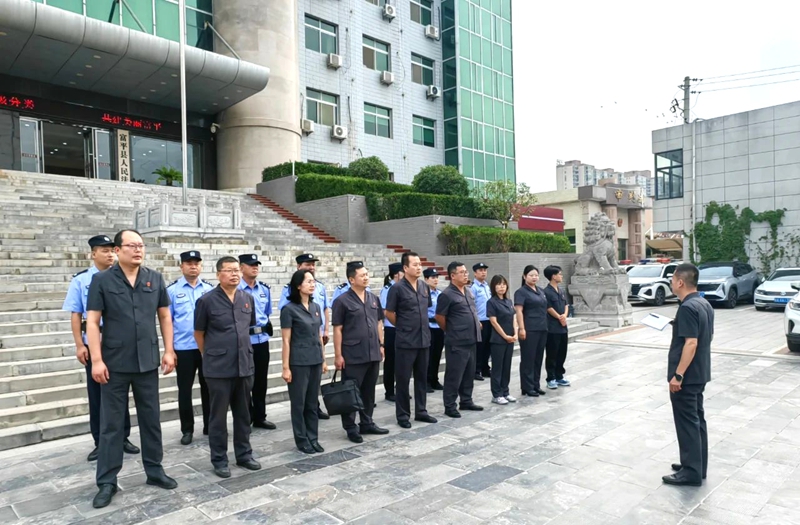 富平县人民法院开展“陕亮执行·2025”涉小标的 涉民生案件集中执行行动。
