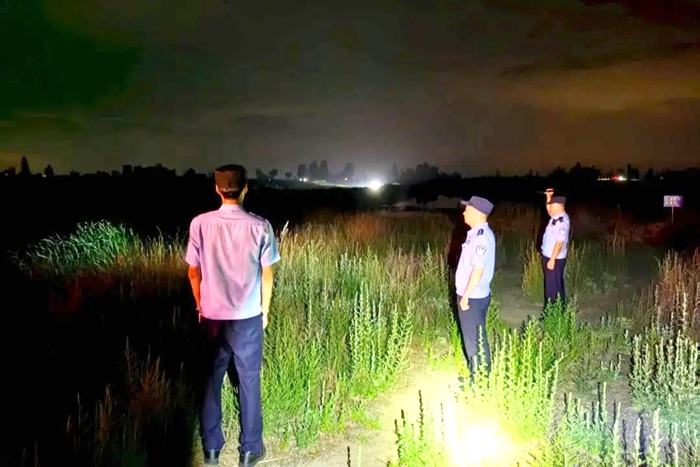 华州公安全力筑牢涉险公共区域安全防线。