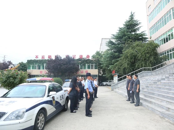 华阴法院开展“陕亮执行·2025”下半年集中执行活动暨“涉金融案件专项执行活动”。