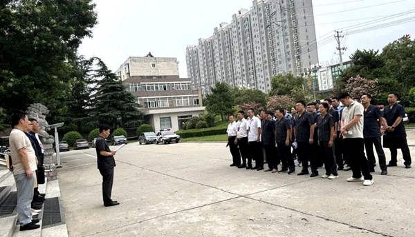华州区法院开展“陕亮执行·2025涉金融案件”专项执行行动。
