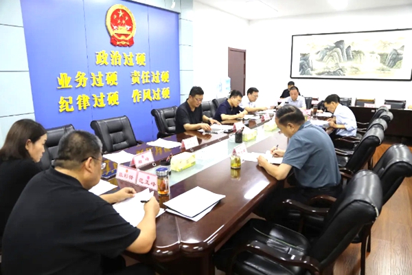 渭南市院召开2025年1-8月全市检察业务质效分析研判会议。